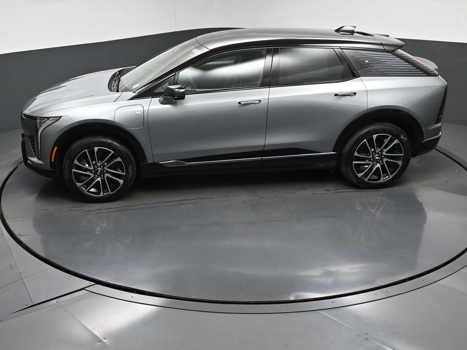 2027 Cadillac OPTIQ Sport