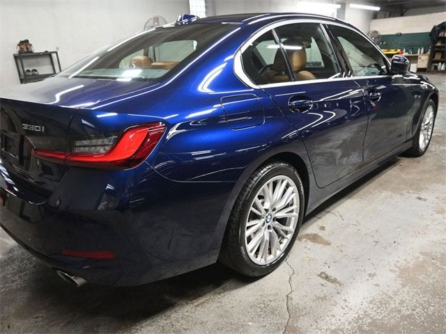 2024 BMW 3 Series 330i xDrive