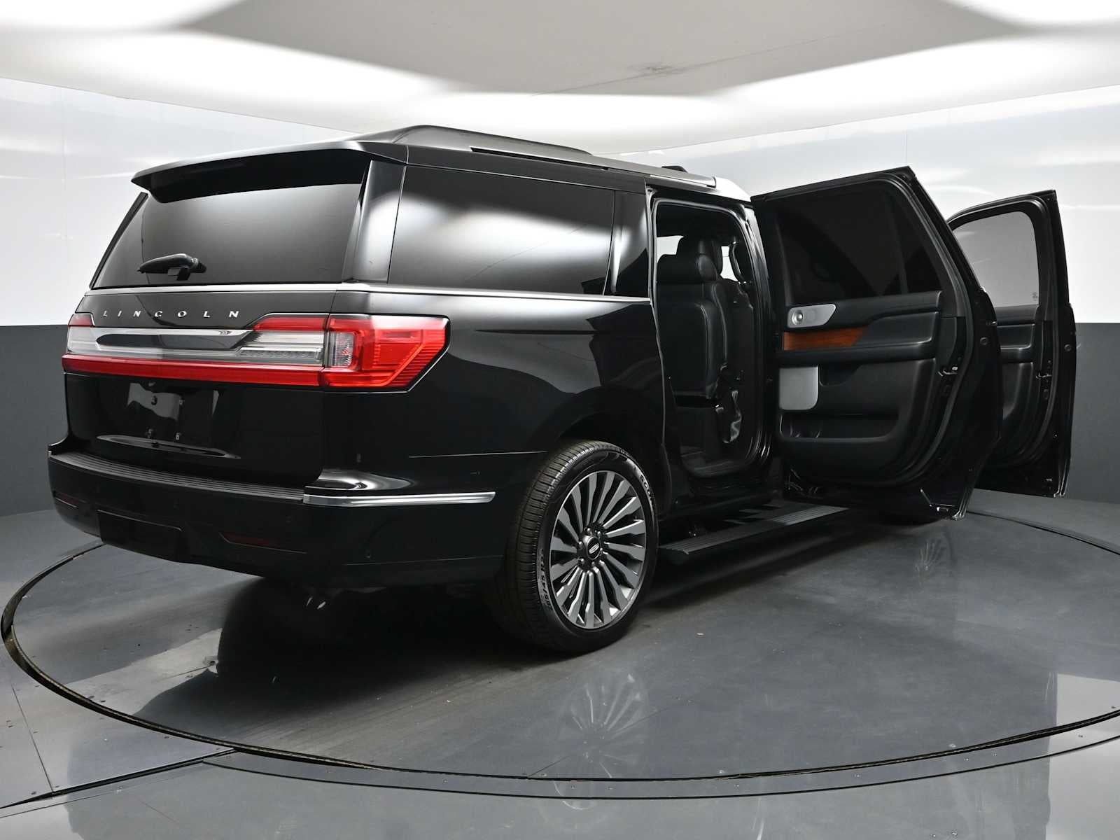2019 Lincoln Navigator L Reserve