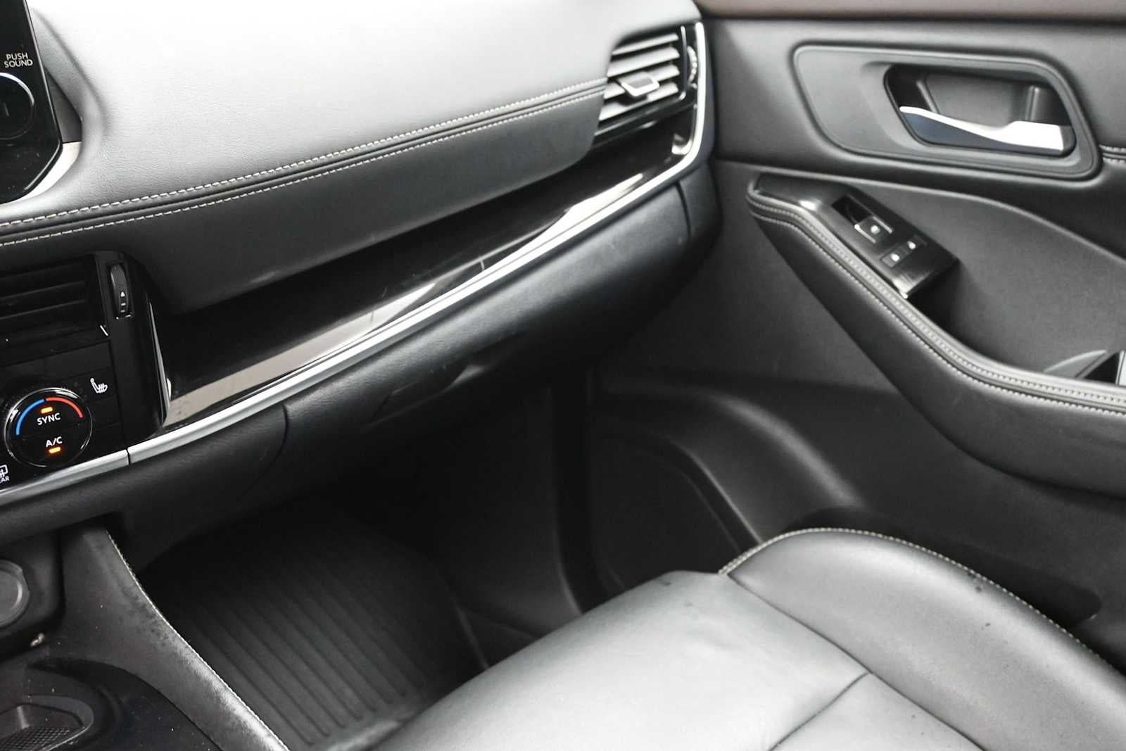 2022 Nissan Rogue SL Intelligent AWD
