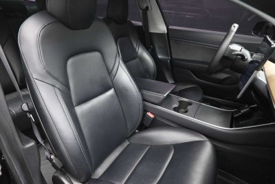 2020 Tesla Model 3 Standard Range Rear-Wheel Drive