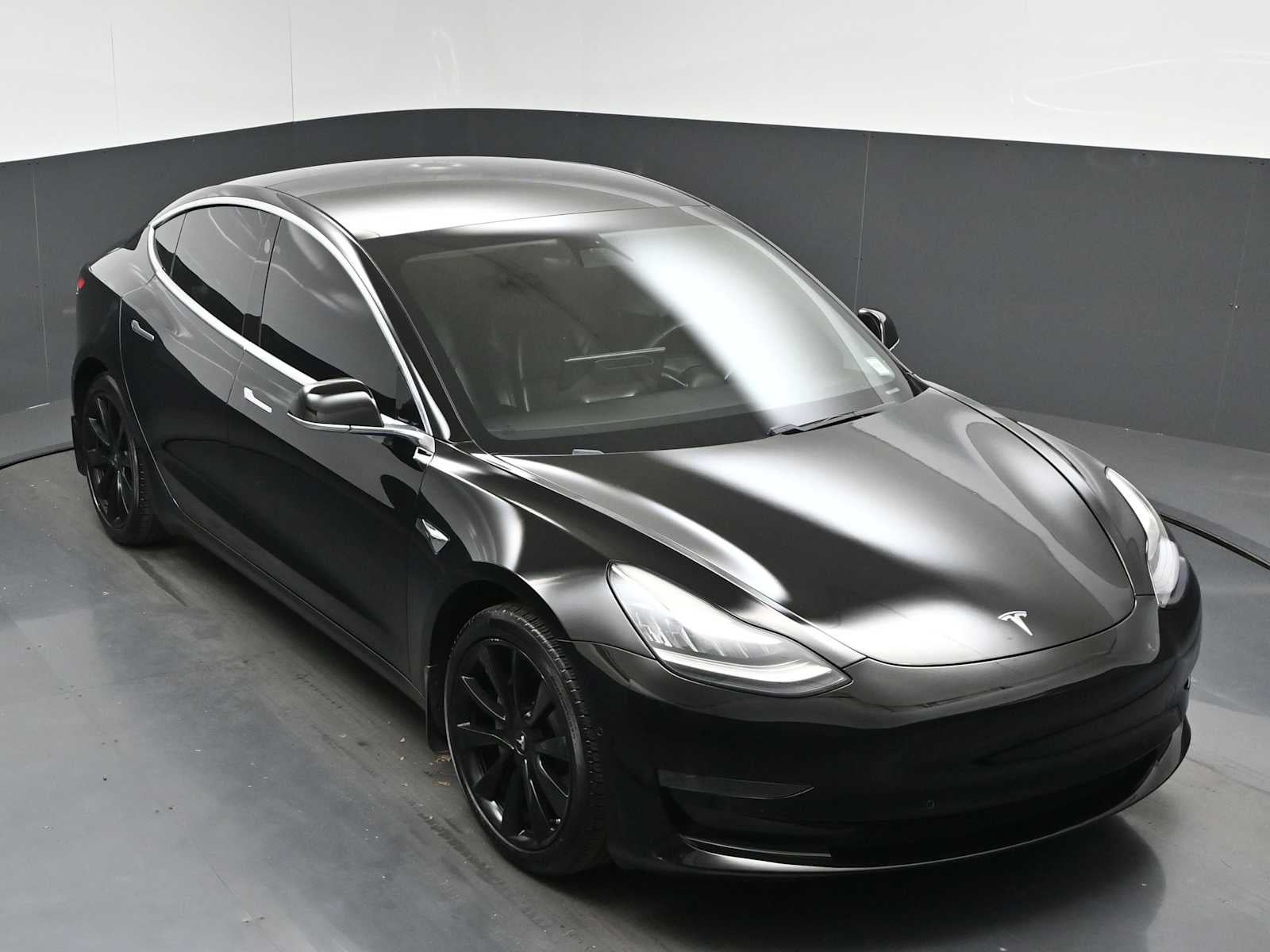 2020 Tesla Model 3 Standard Range Rear-Wheel Drive