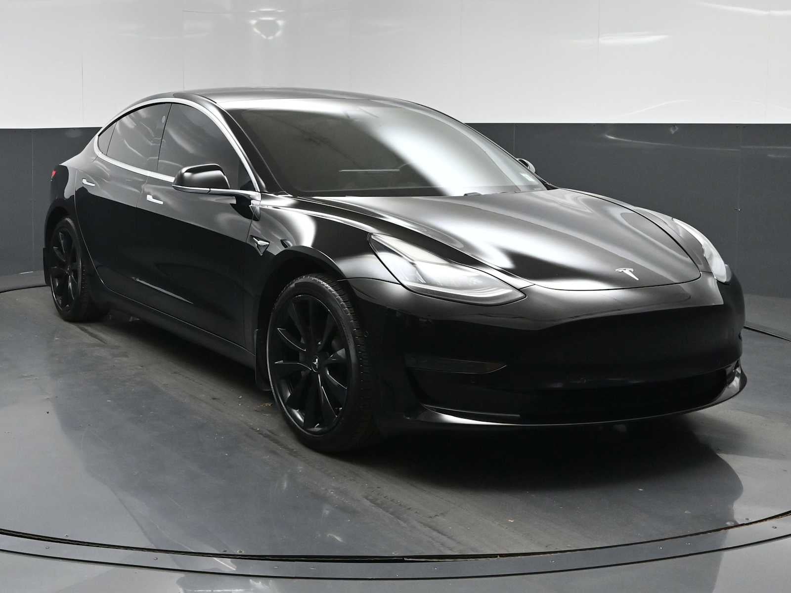 2020 Tesla Model 3 Standard Range Rear-Wheel Drive