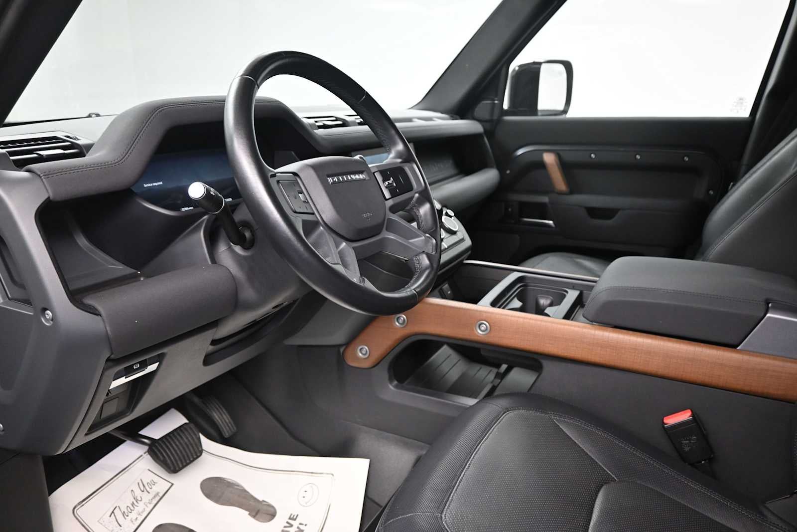 2023 Land Rover Defender 110 X-Dynamic SE