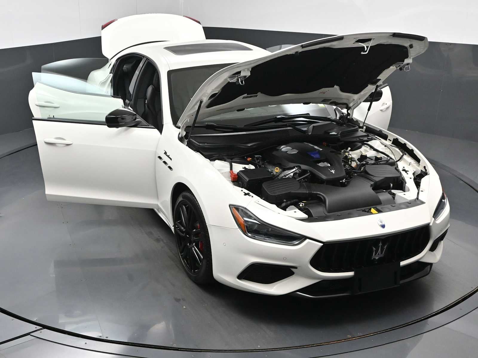 2024 Maserati Ghibli Modena Ultima Q4