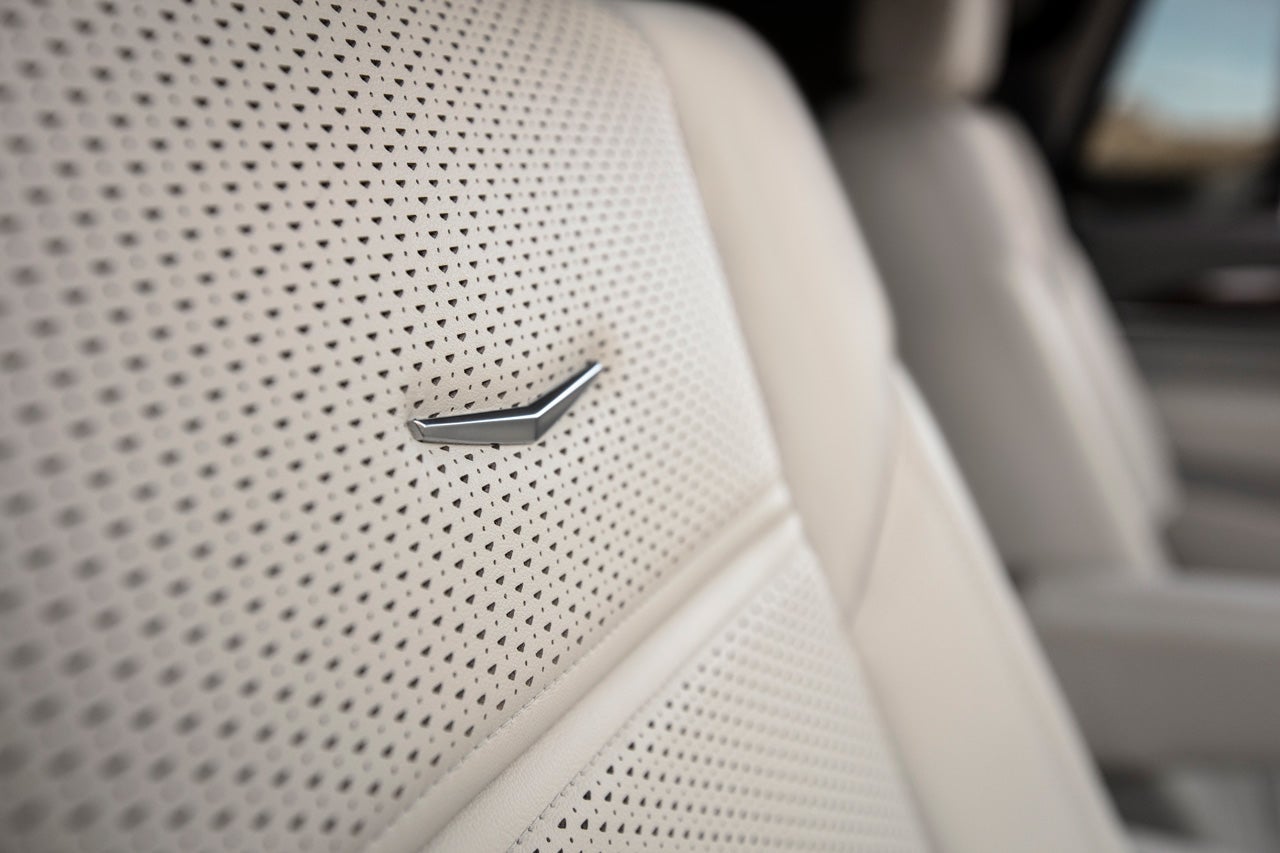 North Bay Cadillac in GREAT NECK NY